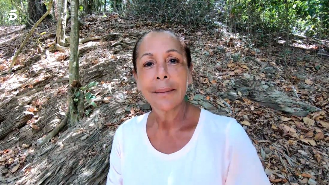 Isabel Pantoja no quiere abandonar ‘Supervivientes’