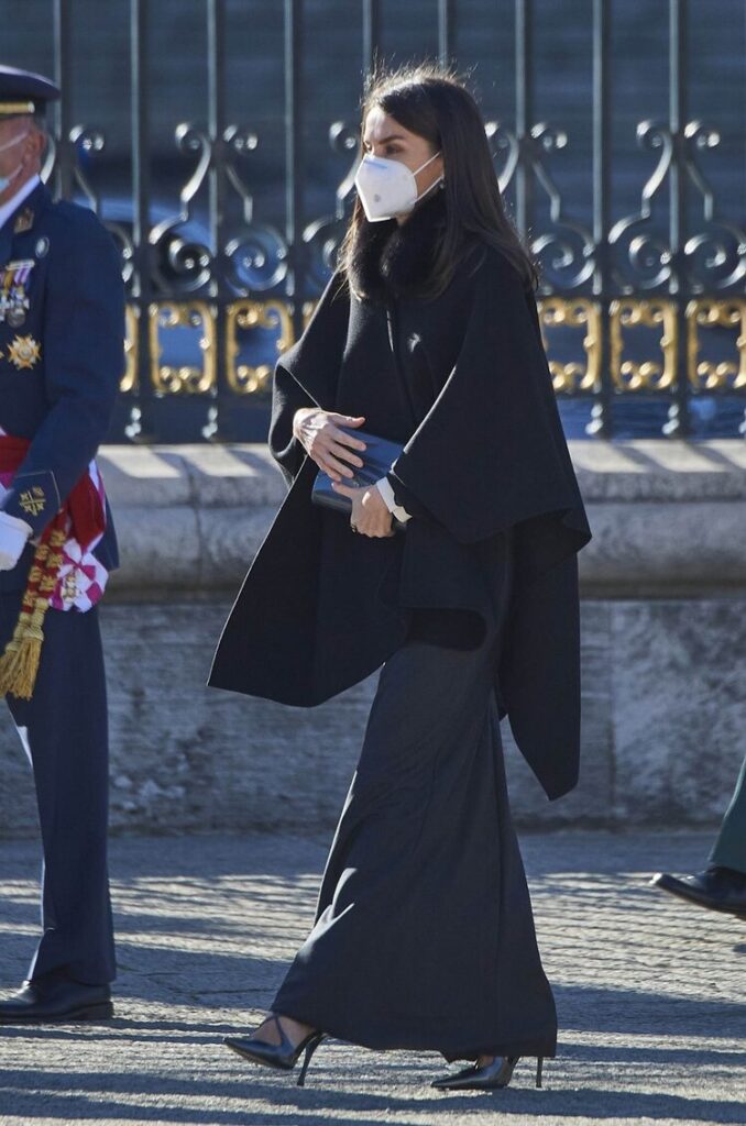 06-01-2021 Pascua Queen Letizia and King Felipe during the new year’s military parade, the Pascua Militar Epiphany Day 2021, at the royal palace in Madrid. 

No Spain 

© PPE/Thorton  || 139067_001 PPE/News Pictures