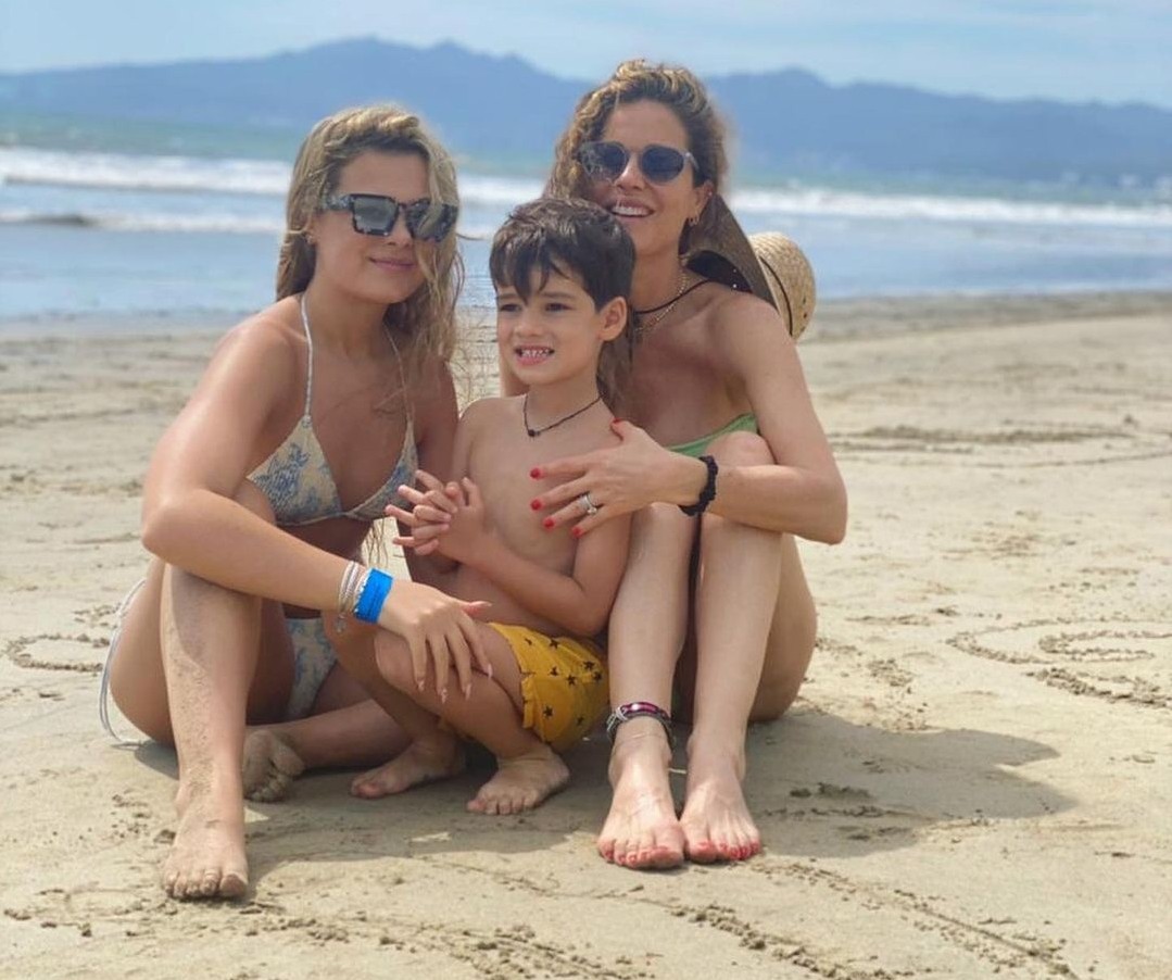 Jaydy Michel de vacaciones con sus hijos