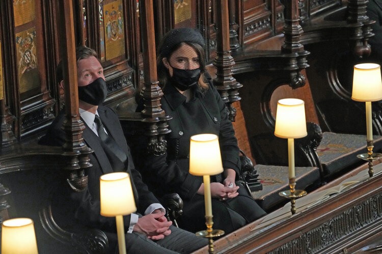 La princesa Eugenia asiste al funeral del principe Felipe de Edimburgo 2 - El funeral del príncipe Felipe de Edimburgo