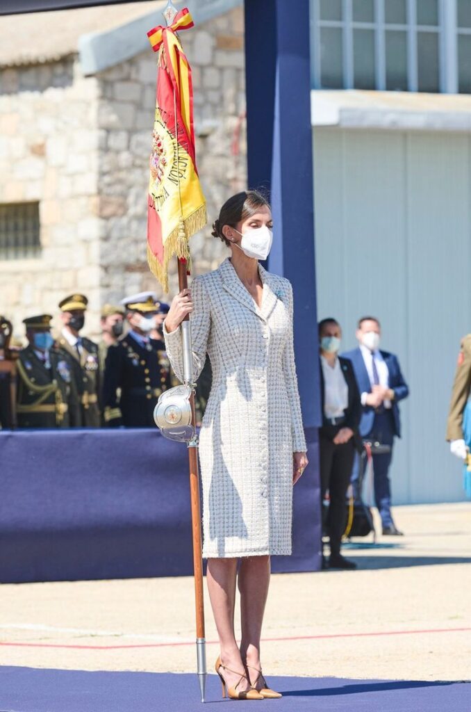 07-05-2021 Queen Letizia during the National Ensign, in the form of the Standard, to the Spanish Army Aviation Academy (ACAVIET) at the Coronel Mate base in Colmenar Viejo.  No Spain  © PPE/Thorton