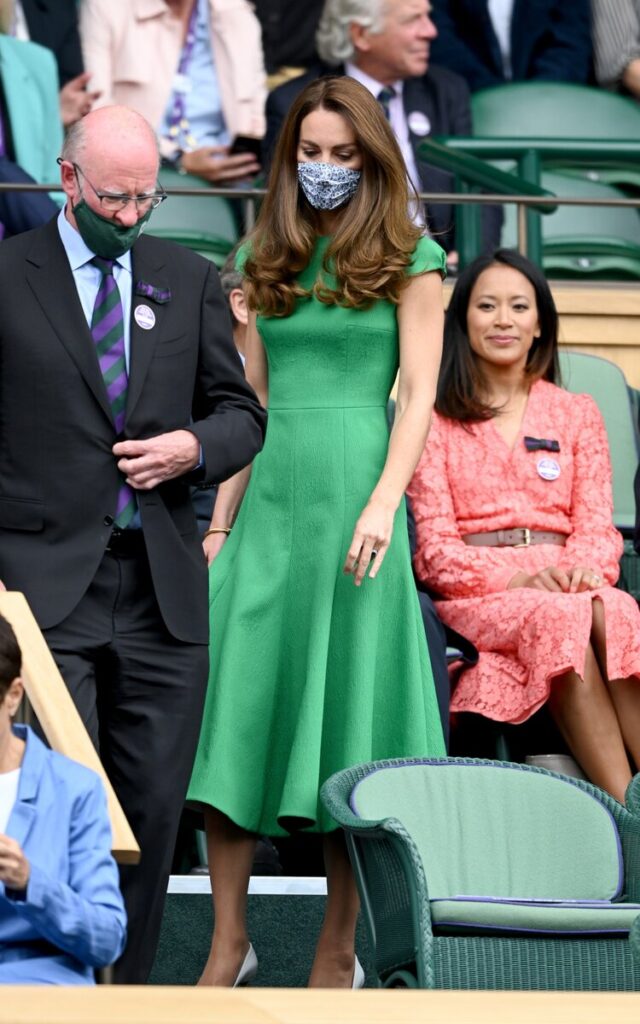 Los duques de Cambridge asisten a la final de singles femeninos de Wimbledon 2021 1 640x1024 - Los duques de Cambridge asisten a la final femenina de Wimbledon 2021