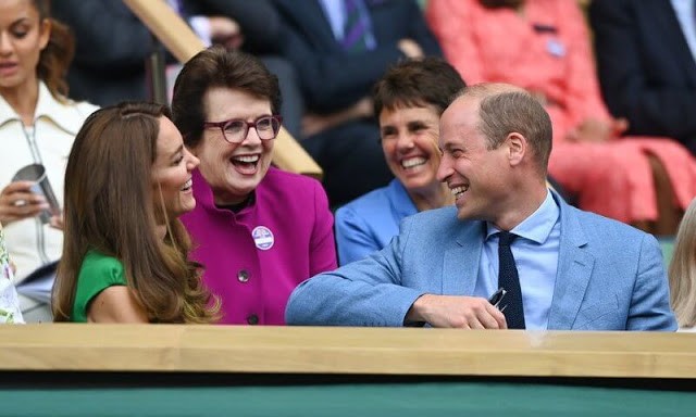 Los duques de Cambridge asisten a la final de singles femeninos de Wimbledon 2021 20 - Los duques de Cambridge asisten a la final femenina de Wimbledon 2021