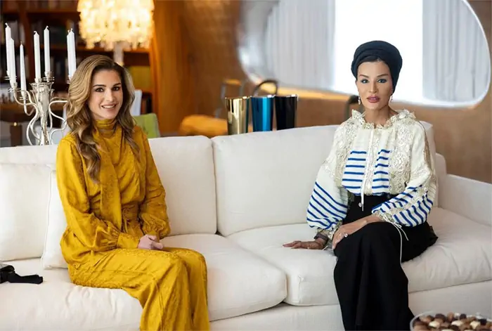 Rania de Jordania y la exjequesa de Catar 0001 - Rania de Jordania y la exjequesa de Catar: Espectacular duelo de estilo