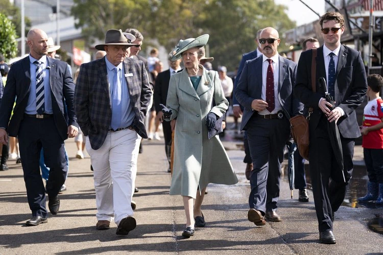 princesa Ana de Inglaterra 004 - La princesa Ana de Inglaterra visita el Espectáculo Real de Pascua del Bicentenario de Sídney