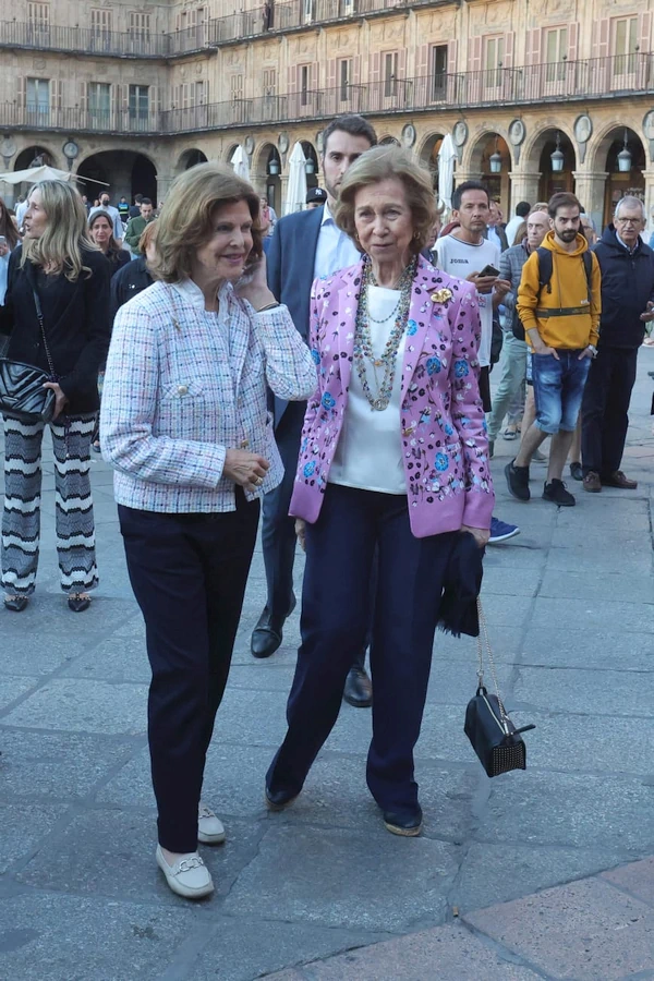 La reina Sofia y Silvia de Suecia de paseo por Salamanca 002 - La reina Sofía y Silvia de Suecia: de paseo por Salamanca