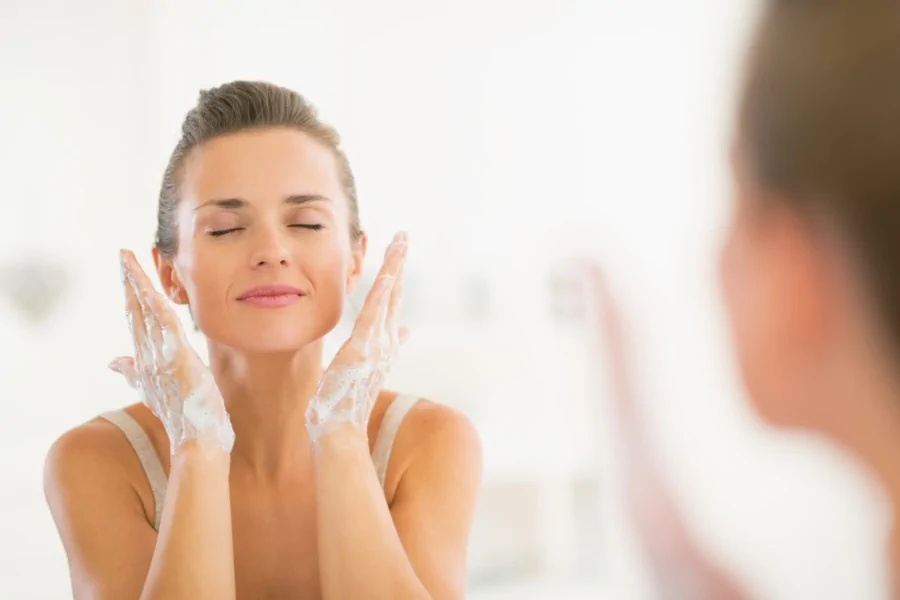 lavarse la cara todas las mananas 001 - ¿Es bueno lavarse la cara todas las mañanas?