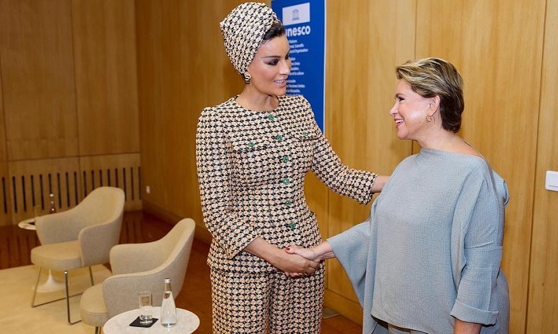 La Gran Duquesa Maria Teresa y la Princesa Carolina asistieron a una reunion en la UNESCO 01 - La Gran Duquesa María Teresa y la Princesa Carolina asistieron a una reunión en la UNESCO