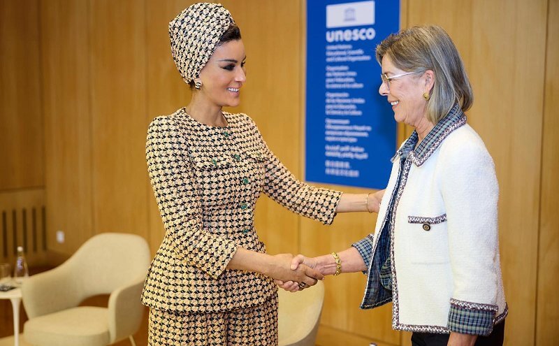 La Gran Duquesa María Teresa y la Princesa Carolina asistieron a una reunión en la UNESCO