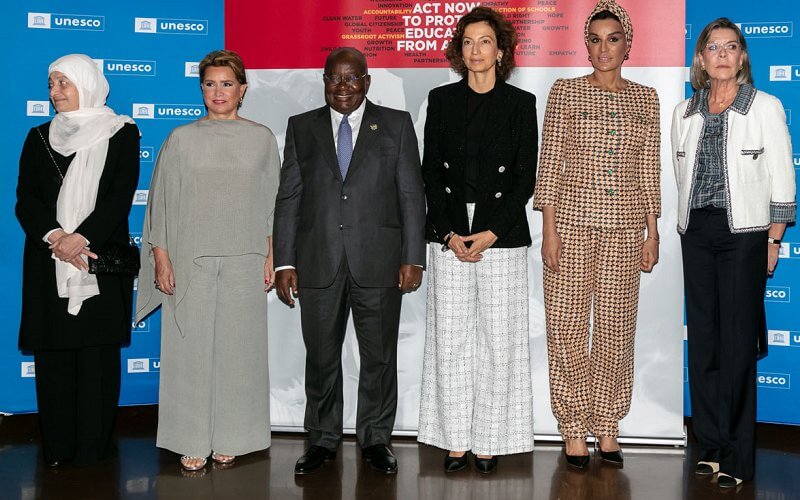 La Gran Duquesa Maria Teresa y la Princesa Carolina asistieron a una reunion en la UNESCO 04 - La Gran Duquesa María Teresa y la Princesa Carolina asistieron a una reunión en la UNESCO