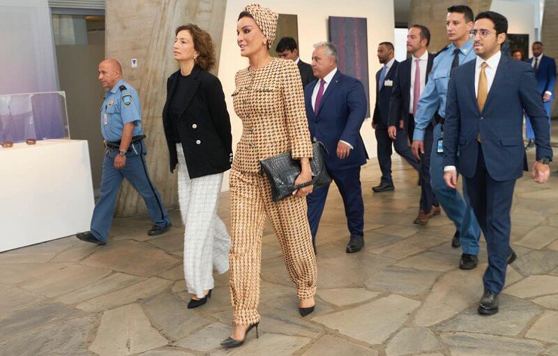La Gran Duquesa Maria Teresa y la Princesa Carolina asistieron a una reunion en la UNESCO 05 - La Gran Duquesa María Teresa y la Princesa Carolina asistieron a una reunión en la UNESCO