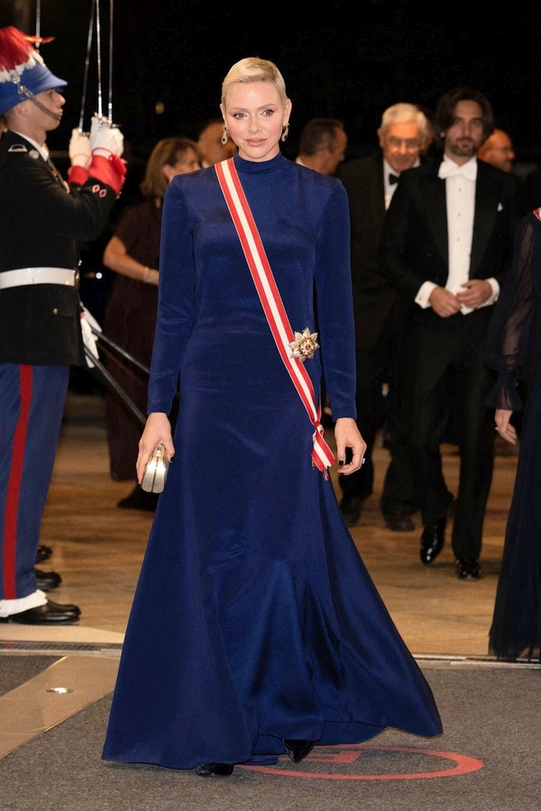 El Principe Alberto II de Monaco y la Princesa Charlene de Monaco asisten a la Gala del Dia Nacional de Monaco 2 - La Gala del Día Nacional de Mónaco 2022