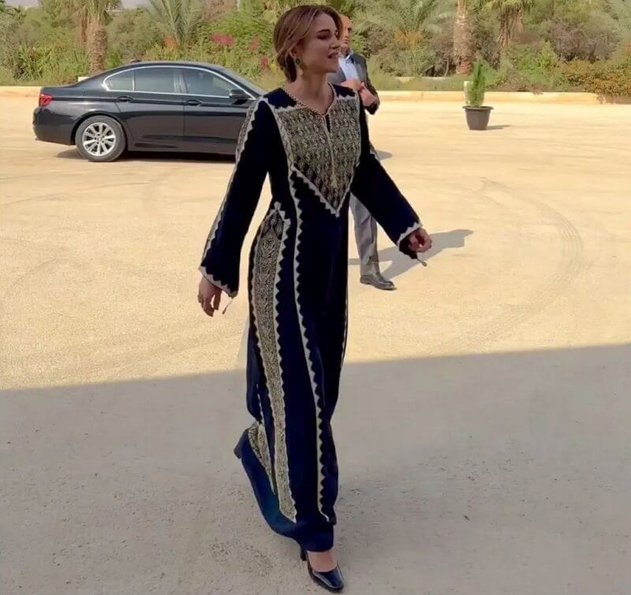 La reina Rania ofrecio un almuerzo en el campus de la Universidad Hachemita en Al Zarqa 4 - Rania, la mejor inspiración para su nuera