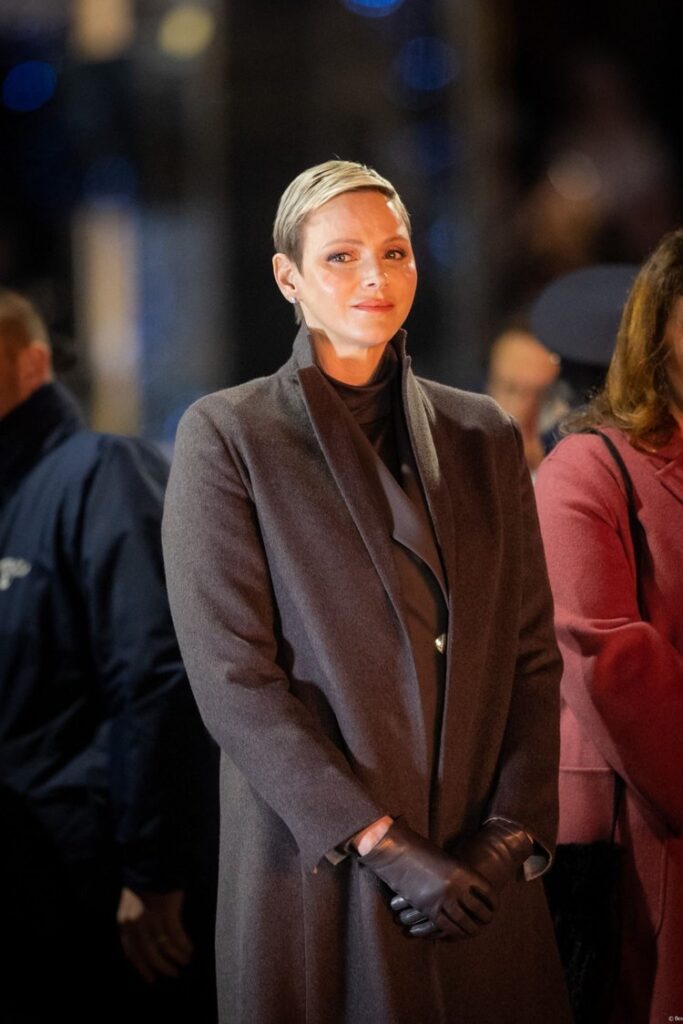 Princesa Charlene de Monaco asiste a la ceremonia de Santa Devota 1 10 683x1024 - La princesa Charlène asiste a la ceremonia de la Sainte-Dévote 2023