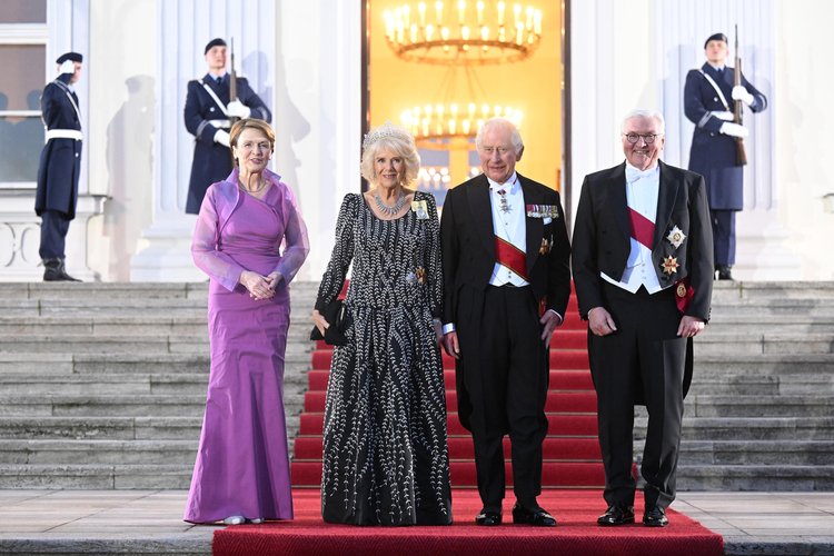 reyes de inglaterra visita a alemania02 - El Rey y la Reina del Reino Unido asisten al Banquete de Estado en Berlín