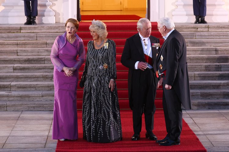 reyes de inglaterra visita a alemania04 - El Rey y la Reina del Reino Unido asisten al Banquete de Estado en Berlín