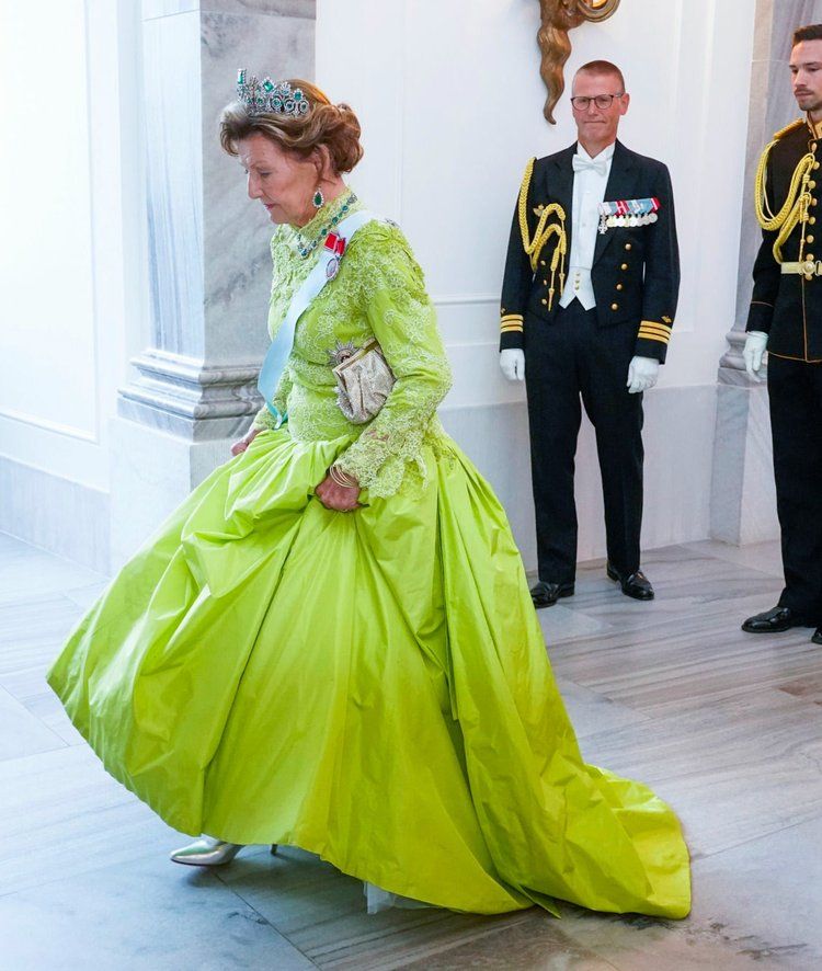 Los reyes de Noruega asisten al banquete estatal en Copenhague3 - La reina Margarita II organiza un banquete de estado en honor del rey y la reina de Noruega
