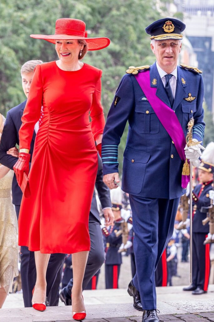 Queen Mathilde of Belgium, King Philippe of Belgium pictured during the military parade for the Belgian National Day on July 21, 2023 in Brussels, Belgium, 21/07/2023 ( Photo by Xavier Piron / Photonews



BRUSSELS, BELGIUM – JULY 21 :  Queen Mathilde of Belgium, King Philippe of Belgium, Princess Eleonore of Belgium, Prince Emmanuel of Belgium pictured during the military parade for the Belgian National Day on July 21, 2023 in Brussels, Belgium, 21/07/2023 ( Photo by Xavier Piron / Photonews











Le roi Filip, la reine Mathilde, la princesse Elisabeth, le prince Emmanuel, le prince Gabriel, la princesse Eleonore, le roi Albert, la reine Paola de Belgique – La famille royale de Belgique lors de la Fête Nationale de Belgique et le jubilé de 10 ans du Roi Filip à Bruxelles, Belgique, le 21 juillet 2023.



Princess Eleonore and Prince Emmanuel pictured at the military and civilian parade on the Belgian National Day, in Brussels, Friday 21 July 2023. This parade pays tribute to our country’s security and emergency services, such as the army, police, fire brigade or civil protection. In addition, King Philip’s ten-year reign will also be celebrated. BELGA PHOTO BENOIT DOPPAGNE



Königin Mathilde (BE), Prinzessin Elisabeth (BE), Prinzessin Eléonore (BE), beim Te Deum in der Kathedrale St. Michael und St. Gudula im Rahmen der Feierlichkeiten zum belgischen Nationalfeiertag 2023 in Brüssel, Belgien, 21. Juli 2023.



Le roi Filip, la reine Mathilde, la princesse Elisabeth, le prince Emmanuel, le prince Gabriel, la princesse Eleonore, le roi Albert, la reine Paola de Belgique – La famille royale de Belgique lors de la Fête Nationale de Belgique et le jubilé de 10 ans du Roi Filip à Bruxelles, Belgique, le 21 juillet 2023.











Le roi Filip, la reine Mathilde, la princesse Elisabeth, le prince Emmanuel, le prince Gabriel, la princesse Eleonore, le roi Albert, la reine Paola de Belgique – La famille royale de Belgique lors de la Fête Nationale de Belgique et le jubilé de 10 ans du Roi Filip à Bruxelles, Belgique, le 21 juillet 2023.



Le roi Filip, la reine Mathilde, la princesse Elisabeth, le prince Emmanuel, le prince Gabriel, la princesse Eleonore, le roi Albert, la reine Paola de Belgique – La famille royale de Belgique lors de la Fête Nationale de Belgique et le jubilé de 10 ans du Roi Filip à Bruxelles, Belgique, le 21 juillet 2023.







BRUSSELS, BELGIUM – JULY 21 : Queen Mathilde of Belgium, Queen Paola of Belgium, King Albert II of Belgium, King Philippe of Belgium pictured during the Te Deum mass for the Belgian National Day on July 21, 2023 in Brussels, Belgium, 21/07/2023 ( Photo by Jan De Meuleneir / Photonews