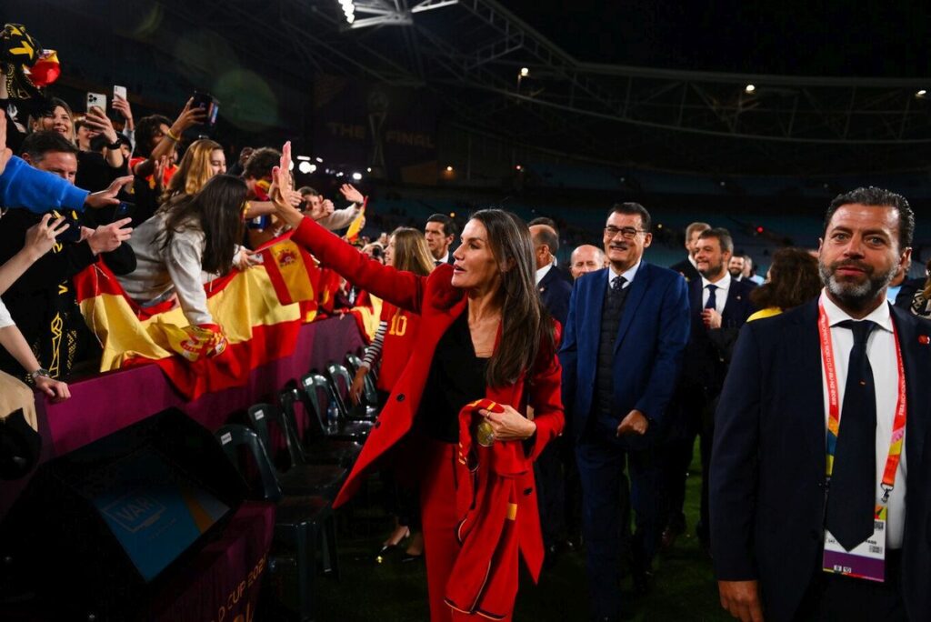 La reina Letizia y la infanta Sofia asisten a la final de la Copa Mundial Femenina 2023 06 1024x684 - La reina Letizia y la infanta Sofía asisten a la final de la Copa Mundial Femenina 2023