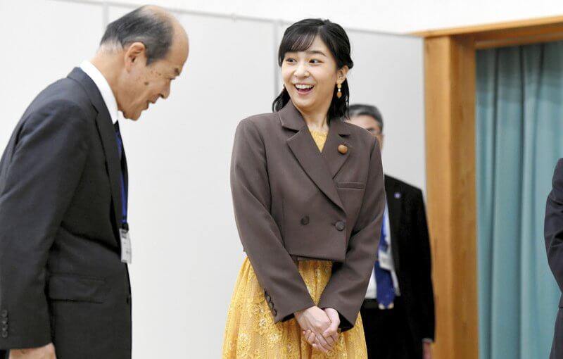 La princesa japonesa Kako 5 - La princesa japonesa Kako visitó la prefectura de Tottori, China