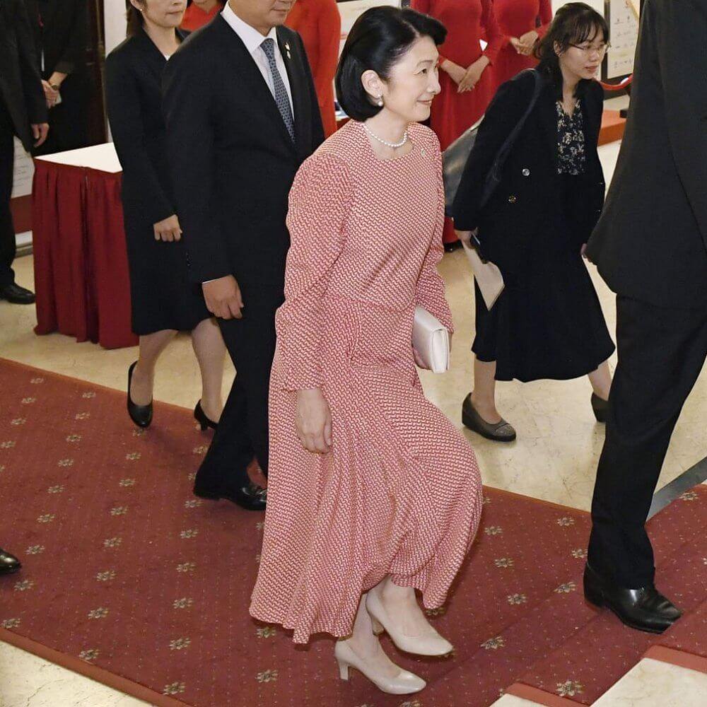 Visita oficial de la pareja de principes herederos de Japon a Vietnam 3 - Visita oficial de los príncipes herederos de Japón a Vietnam