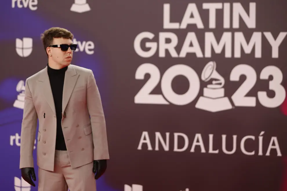 Latin Grammy 2023 02 - Shaki y Karol G: Tormenta Latina en los Latin Grammy