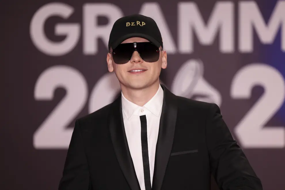 Latin Grammy 2023 04 - Shaki y Karol G: Tormenta Latina en los Latin Grammy