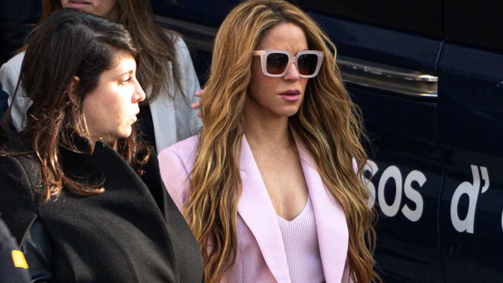 Shakira reconoce fraude fiscal y acepta la condena