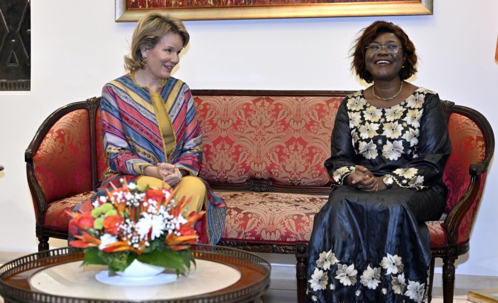 La reina Mathilde llega a Costa de Marfil6 1024x623 - La reina Mathilde llega a Costa de Marfil para una visita de trabajo de la ONU