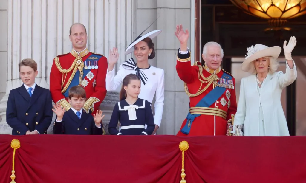kate middleton 1024x614 - Kate Middleton reaparece en el Trooping the Colour