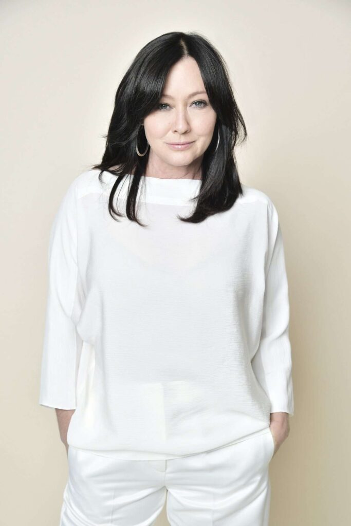 GettyImages 1174664081 2000 35d685282384407cac9a5c1fa6ea9285 683x1024 - Fallece la Actriz Shannen Doherty