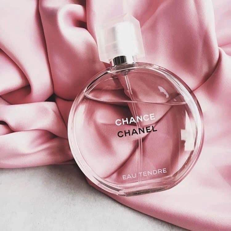 Chance Eau Tendre de Chanel - Los 11 Perfumes más Vendidos para el Verano en España