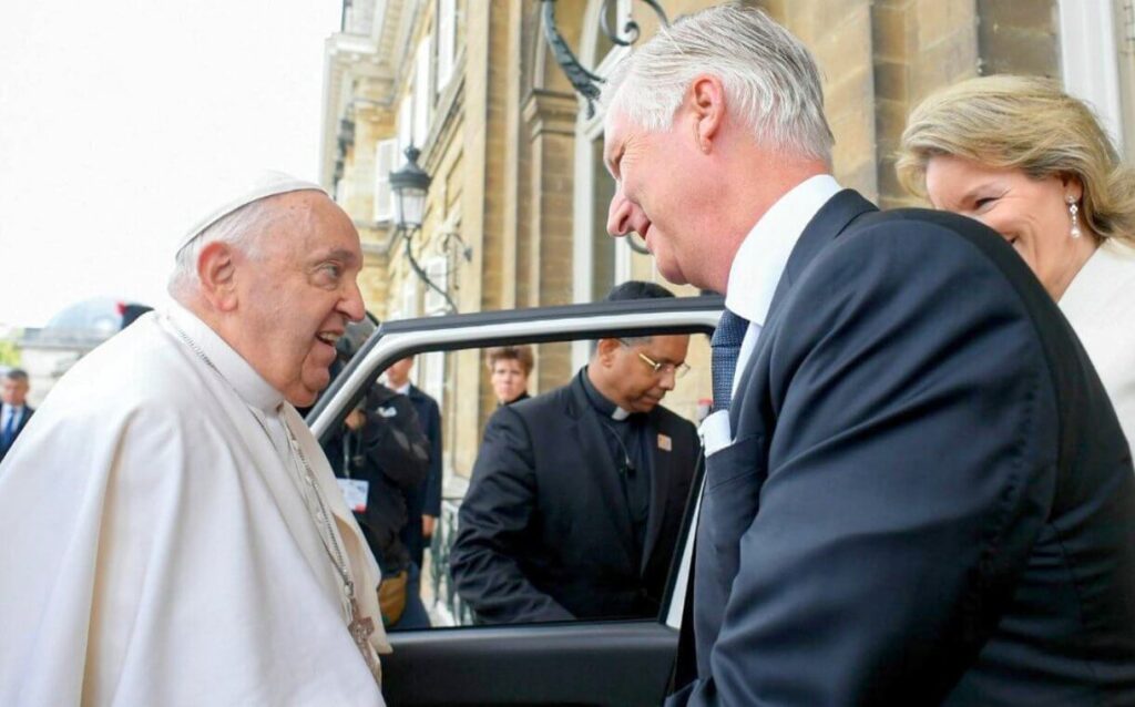 El Papa Francisco se reune con los Reyes de Belgica en el Castillo de Laeken 1 1024x638 - El Papa Francisco se reúne con los Reyes de Bélgica en el Castillo de Laeken