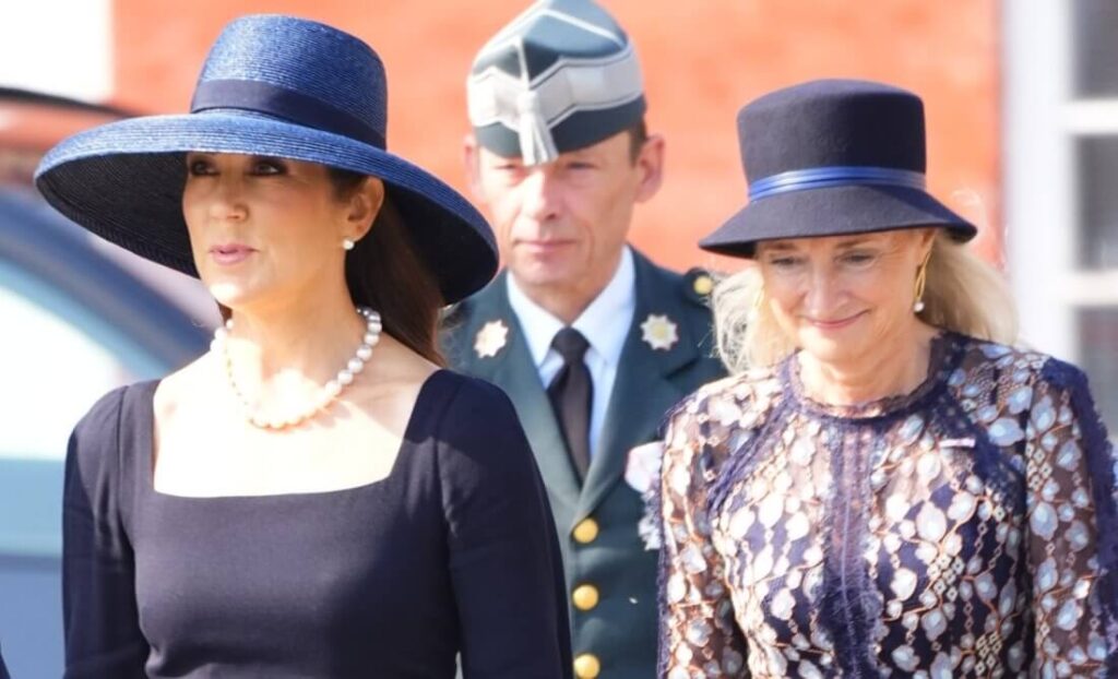 El rey Federico y la reina Maria participan en el Dia de la Bandera de Dinamarca 2024 1 1024x622 - El Rey Federico y la Reina María conmemoran el Día de la Bandera de Dinamarca 2024: honrando el esfuerzo de sus valientes soldados