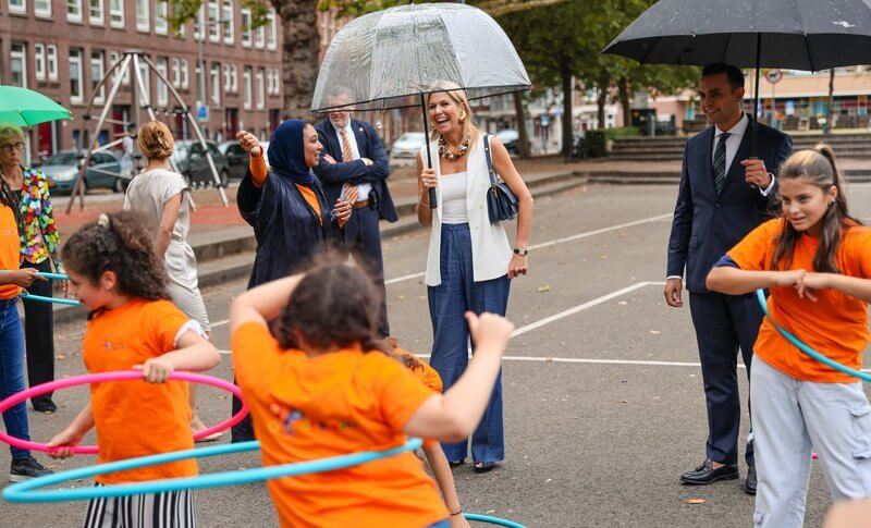 La Reina Maxima y su Mision en Delfshaven 2 - La Reina Máxima y su Misión en Delfshaven