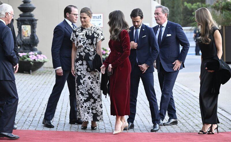 La familia real sueca asiste a un concierto con motivo de la inauguracion del Riksdag 03 - La Familia Real Sueca asiste a un concierto con motivo de la inauguración del Riksdag