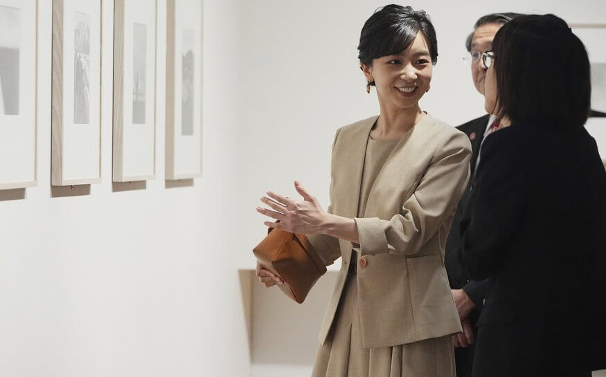 La princesa Kako 6 - La Princesa Kako participa en un concurso nacional de lenguaje de señas en la escuela secundaria de Yonago