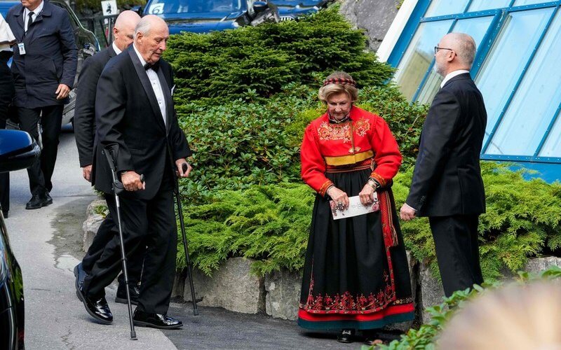 La princesa Marta Luisa se casa con Durek Verrett en el Hotel Union de Geiranger03 - La Boda Real que Todos Esperaban