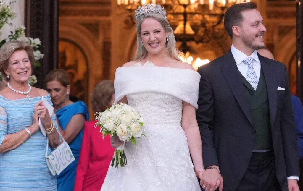 La princesa Teodora se casa con Matthew Kumar en la Catedral Metropolitana 14 1024x646 - La Boda Real de la Princesa Teodora y Matthew Kumar en Atenas