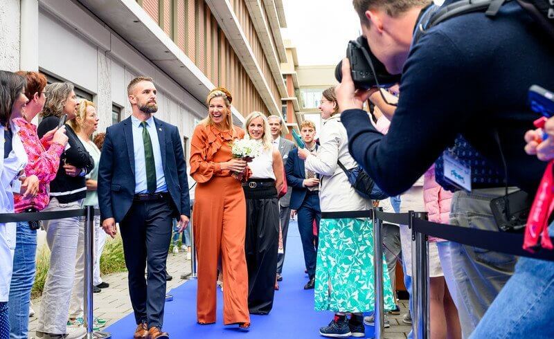 La reina Maxima de Holanda visita el hospital Reinier de Graaf en Delft 4 - La reina Máxima de los Países Bajos inaugura la Clínica Holandesa de Endometriosis en Delft