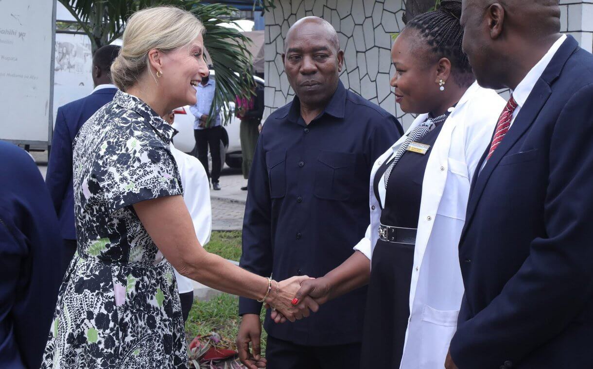 Primer día de la visita de trabajo de la Duquesa de Edimburgo a Tanzania