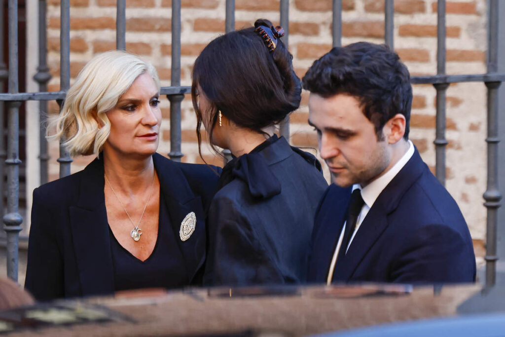 la familia de Juan Gomez Acebo en su misa funeral 6 1024x683 - La Familia Real Española, unida en el funeral por Juan Gómez-Acebo