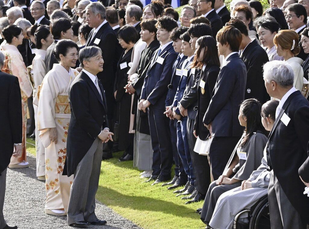 El emperador Naruhito y la emperatriz Masako organizan la fiesta en el jardin de otono de 2024 10 - El Emperador Naruhito y la Emperatriz Masako Presiden la Fiesta de Otoño en el Jardín Imperial