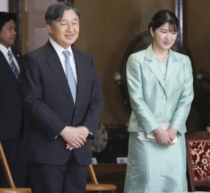 El emperador de Japon y la princesa Aiko asisten al concierto Autumn Gagaku 3 - El Emperador de Japón y la Princesa Aiko asisten al Concierto de Gagaku de Otoño en el Palacio Imperial de Tokio