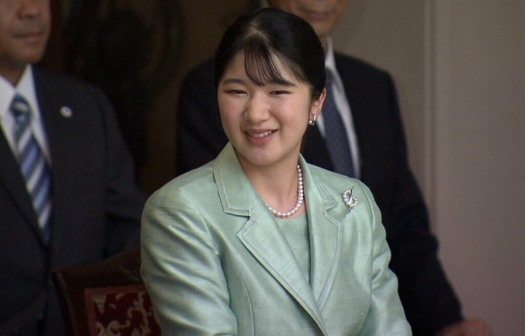 El emperador de Japon y la princesa Aiko asisten al concierto Autumn Gagaku 5 1024x655 - El Emperador de Japón y la Princesa Aiko asisten al Concierto de Gagaku de Otoño en el Palacio Imperial de Tokio