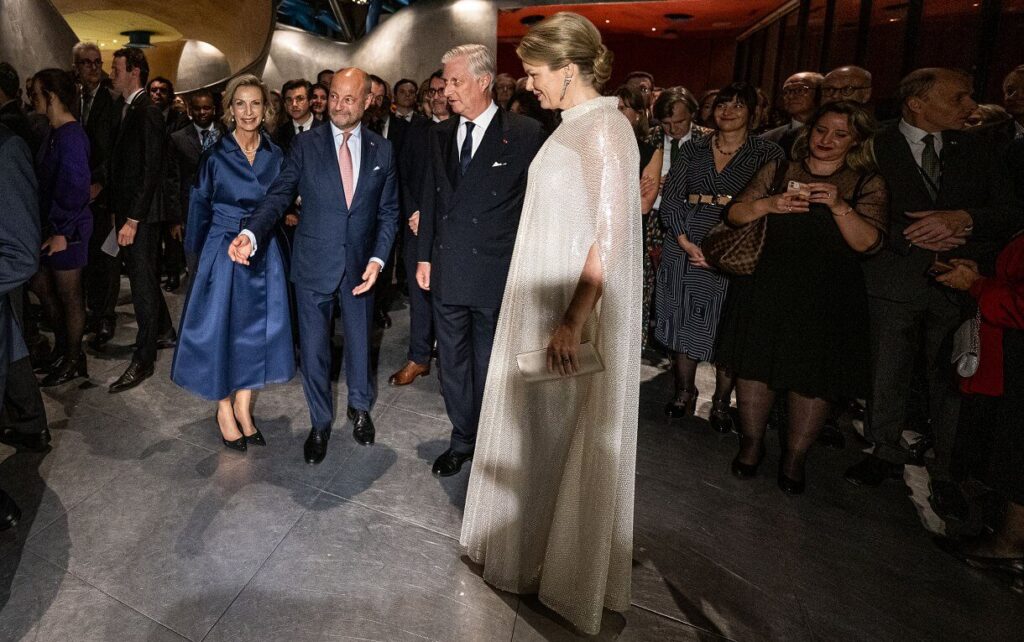 El rey Felipe y la reina Matilde de Belgica visitan el Centro Pompidou de Paris 5 1024x642 - Los Reyes de Bélgica visitan el Centro Pompidou de París durante su visita de Estado