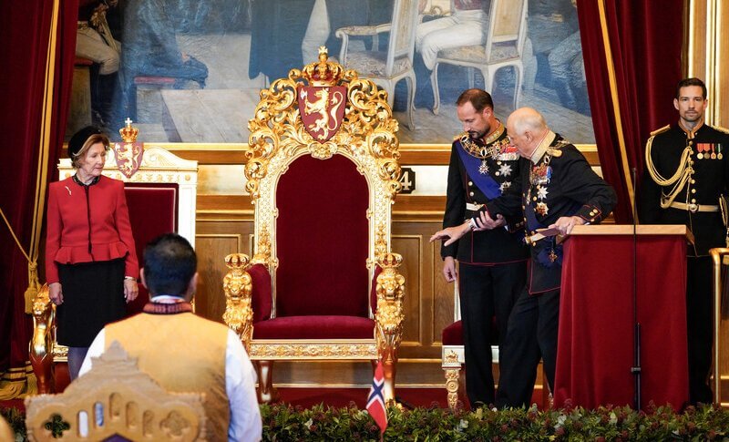 El rey Harald de Noruega 4 - El Rey Harald de Noruega inaugura la 169.ª sesión del Storting: un momento clave en la democracia noruega