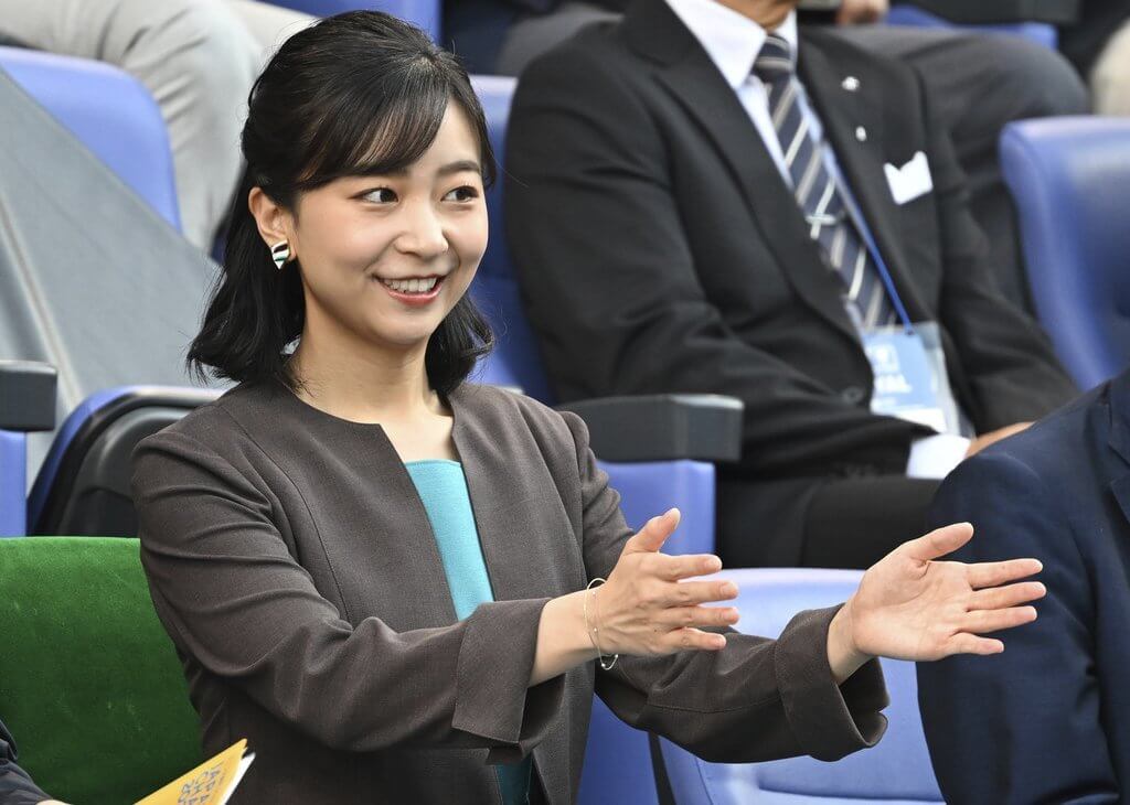 La Princesa Kako de Japon asiste al Campeonato de Tenis de Japon 2024 4 - La Princesa Kako de Japón asiste al Campeonato de Tenis de Japón 2024