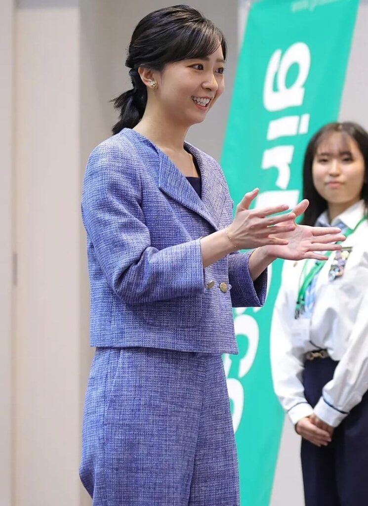 La Princesa Kako de Japon asiste al Campeonato de Tenis de Japon 2024 7 745x1024 - La Princesa Kako de Japón asiste al Campeonato de Tenis de Japón 2024