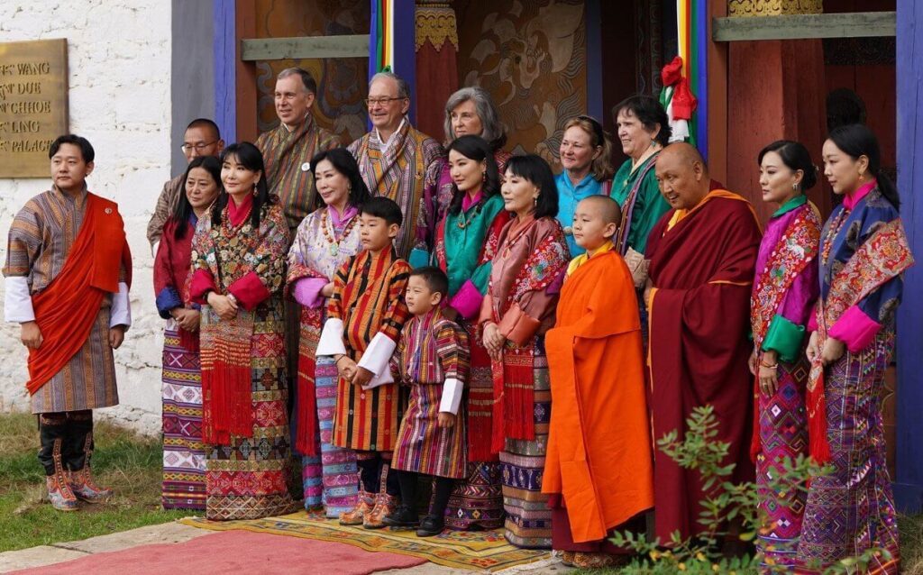 La Reina de Butan asiste a la ceremonia de reapertura del Palacio Wangduechhoeling 2 1024x638 - La Reina Jetsun Pema Encabeza la Reapertura del Palacio Wangduechhoeling